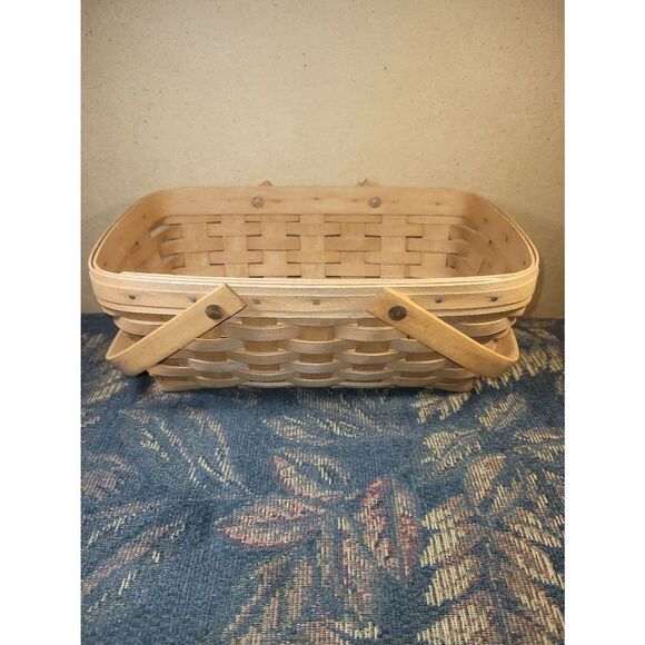 Vintage Longaberger Medium Gathering Basket with Swing Handles - Picture 3 of 11